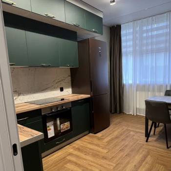 Сдается Многокомнатная квартира, 60 м²