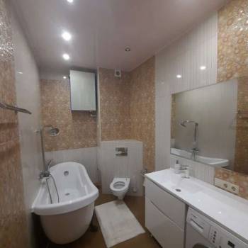 Продается 1-комнатная квартира, 45 м²