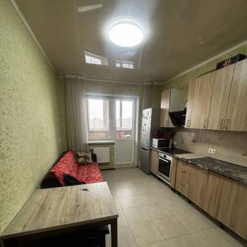 Сдается 1-комнатная квартира, 44 м²