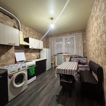 Сдается 1-комнатная квартира, 44 м²
