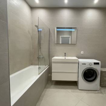 Продается 2-х комнатная квартира, 69 м²