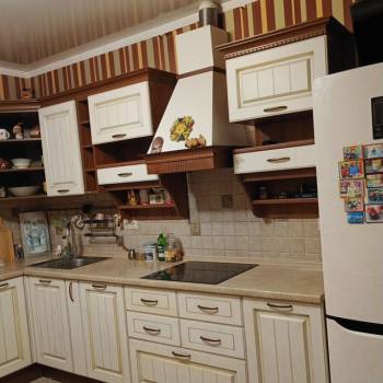 Продается 1-комнатная квартира, 54 м²