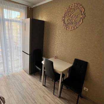 Продается 1-комнатная квартира, 39,8 м²