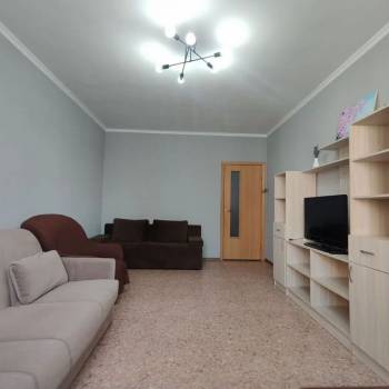 Сдается 1-комнатная квартира, 45 м²