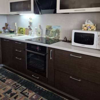 Продается 1-комнатная квартира, 56 м²