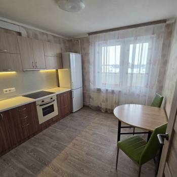 Сдается 1-комнатная квартира, 35 м²