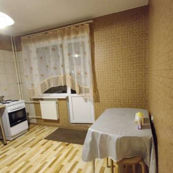 Продается 1-комнатная квартира, 40 м²