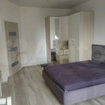 Сдается 1-комнатная квартира, 47 м²