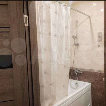Продается 1-комнатная квартира, 45,3 м²