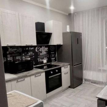 Продается 1-комнатная квартира, 45,3 м²