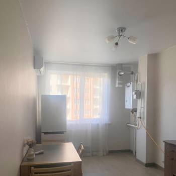 Сдается 1-комнатная квартира, 37 м²