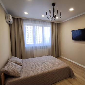 Сдается 1-комнатная квартира, 37 м²