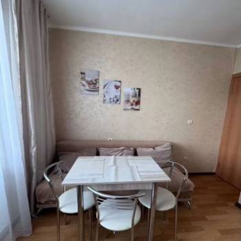 Сдается 1-комнатная квартира, 43 м²