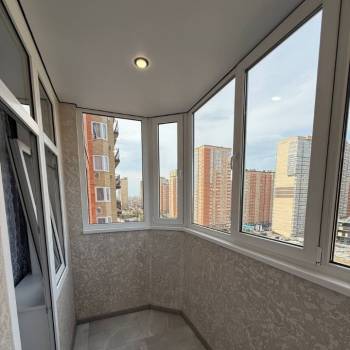 Сдается 2-х комнатная квартира, 65 м²