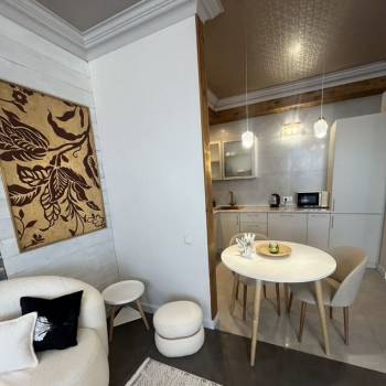 Сдается 1-комнатная квартира, 50 м²