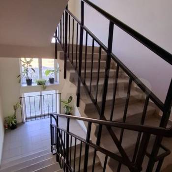 Продается 1-комнатная квартира, 43 м²