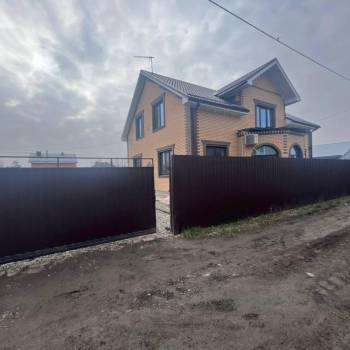 Продается Дом, 205 м²