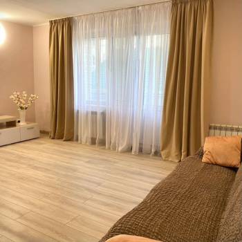 Сдается 2-х комнатная квартира, 56 м²