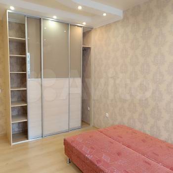 Сдается 2-х комнатная квартира, 76,3 м²