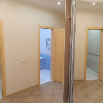 Сдается 2-х комнатная квартира, 76,3 м²