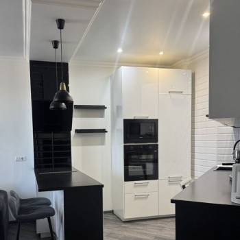 Сдается 2-х комнатная квартира, 70 м²