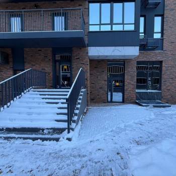 Сдается Нежилое помещение, 200 м²