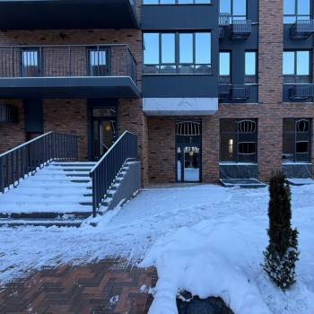 Сдается Нежилое помещение, 200 м²