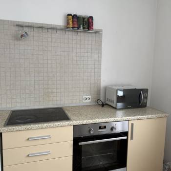 Сдается 1-комнатная квартира, 42 м²