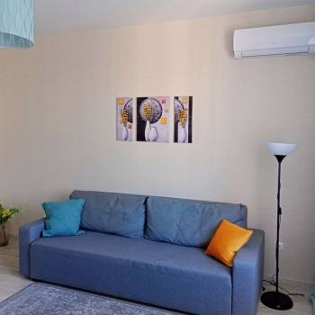 Продается 2-х комнатная квартира, 56 м²