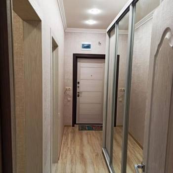 Продается 1-комнатная квартира, 42,3 м²