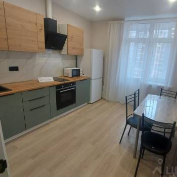 Сдается 1-комнатная квартира, 37,7 м²