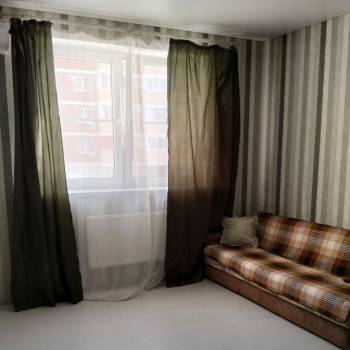 Сдается 1-комнатная квартира, 35 м²