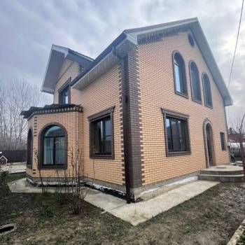 Продается Дом, 205 м²