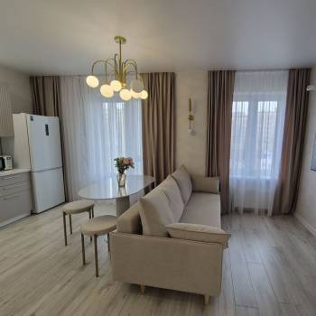 Продается 1-комнатная квартира, 44 м²