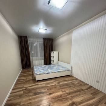 Сдается 1-комнатная квартира, 39 м²