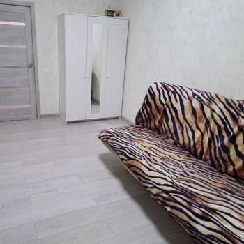 Сдается 1-комнатная квартира, 36 м²