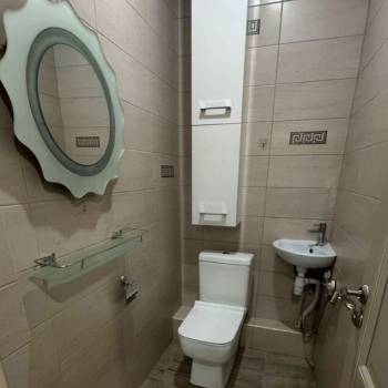 Продается 1-комнатная квартира, 45,6 м²