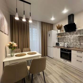 Продается 1-комнатная квартира, 39 м²