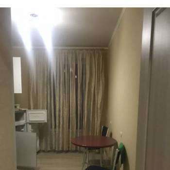 Продается 1-комнатная квартира, 40 м²