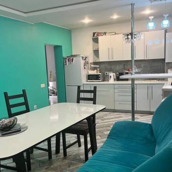 Продается Дом, 195 м²