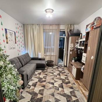 Продается 1-комнатная квартира, 46,8 м²