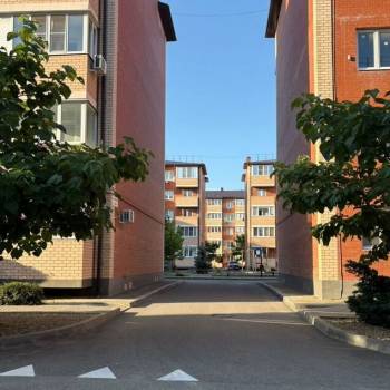 Продается 1-комнатная квартира, 35 м²