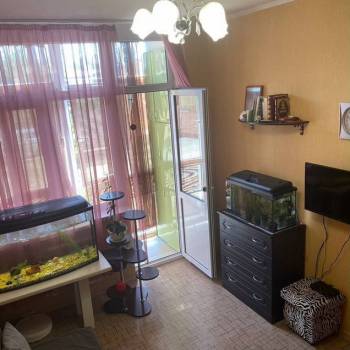 Продается 1-комнатная квартира, 39 м²