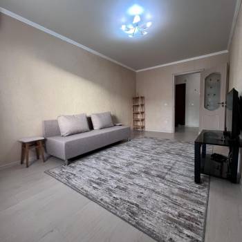 Продается 1-комнатная квартира, 38,1 м²