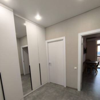 Сдается 1-комнатная квартира, 43 м²