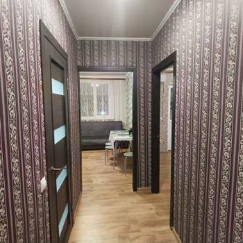 Сдается 1-комнатная квартира, 42 м²