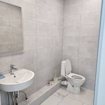 Сдается Нежилое помещение, 135 м²