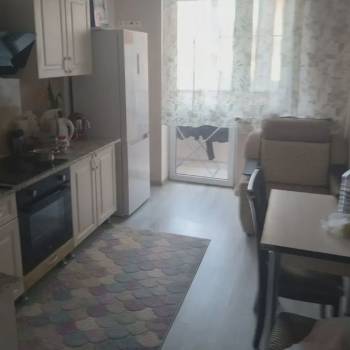 Сдается 1-комнатная квартира, 35 м²