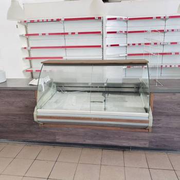 Продается Нежилое помещение, 900 м²