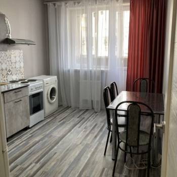 Сдается 1-комнатная квартира, 36 м²